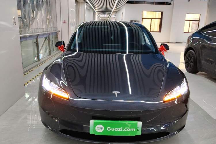 Used Tesla Model 3 2025 Rear-Wheel-Drive Version Front