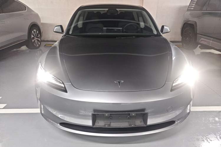 Used Tesla Model 3 2025 Rear-Wheel-Drive Version Front