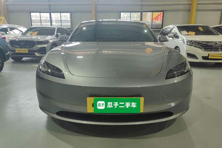 Used Tesla Model 3 2025 Rear-Wheel-Drive Version Front