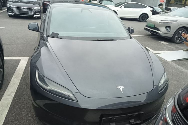 Used Tesla Model 3 2025 Rear-Wheel-Drive Version Front