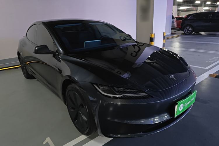 Used Tesla Model 3 2025 Rear-Wheel-Drive Version Front Right 45 Deg