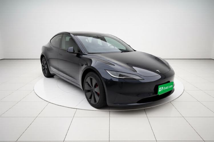 Used Tesla Model 3 2025 Rear-Wheel-Drive Version Front Right 45 Deg