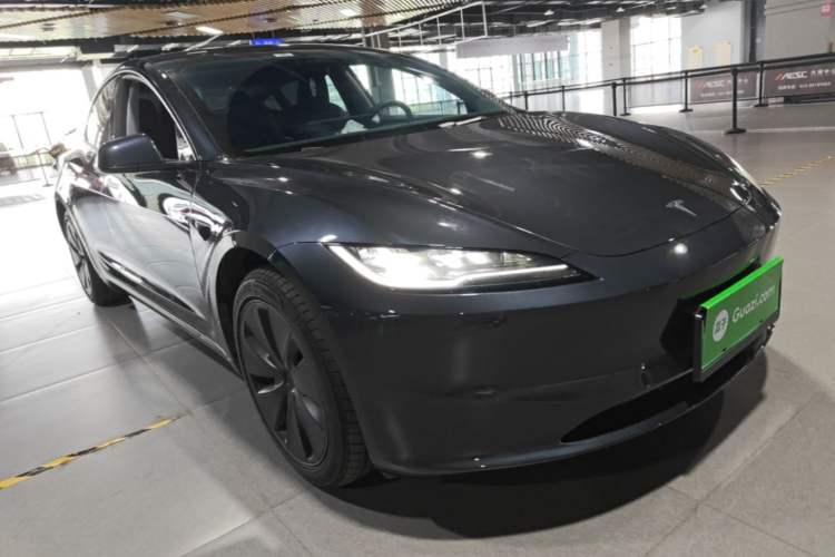 Used Tesla Model 3 2025 Rear-Wheel-Drive Version Front Right 45 Deg