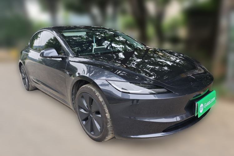 Used Tesla Model 3 2025 Rear-Wheel-Drive Version Front Right 45 Deg