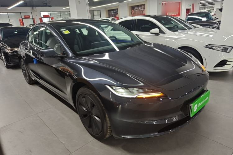 Used Tesla Model 3 2025 Model Revised Rear-Wheel-Drive Version Front Right 45 Deg