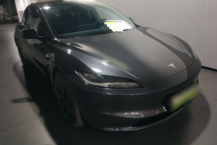 Used Tesla Model 3 2025 Rear-Wheel-Drive Version Front Right 45 Deg