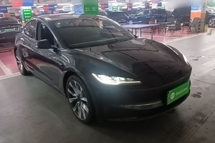 Used Tesla Model 3 2025 Rear-Wheel-Drive Version Front Right 45 Deg