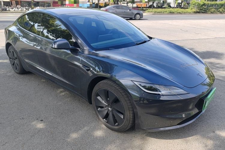 Used Tesla Model 3 2025 Rear-Wheel-Drive Version Front Right 45 Deg