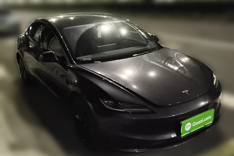 Used Tesla Model 3 2025 Rear-Wheel-Drive Version Front Right 45 Deg