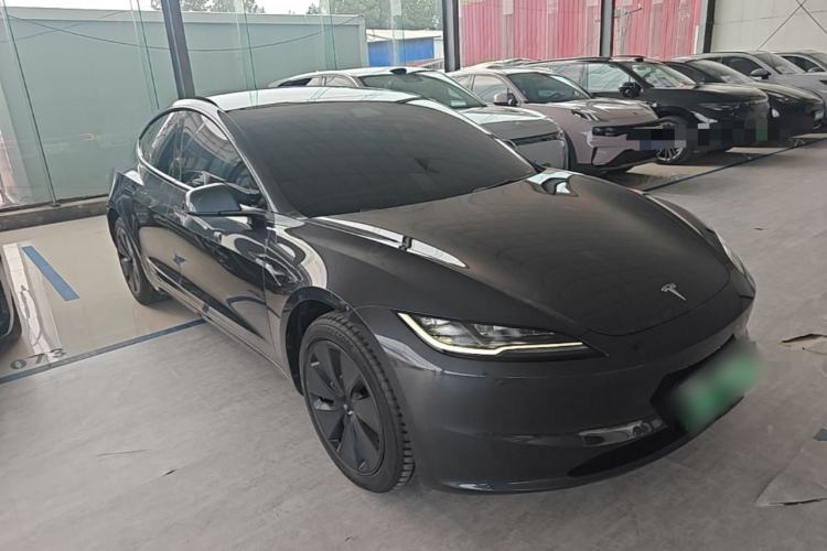 Used Tesla Model 3 2025 Rear-Wheel-Drive Version Front Right 45 Deg