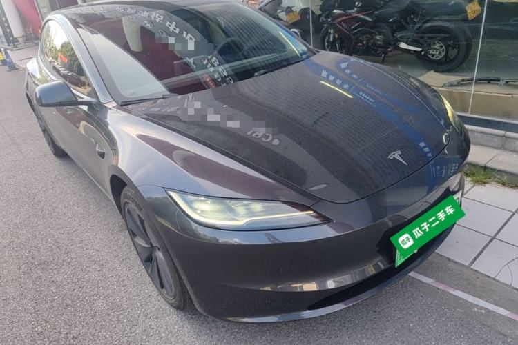 Used Tesla Model 3 2025 Rear-Wheel-Drive Version Front Right 45 Deg