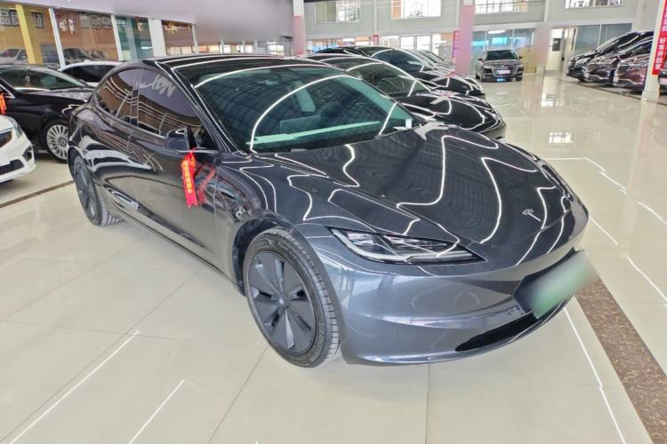 Used Tesla Model 3 2025 Rear-Wheel-Drive Version Front Right 45 Deg