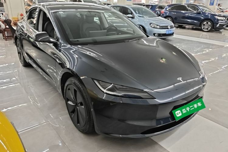 Used Tesla Model 3 2025 Rear-Wheel-Drive Version Front Right 45 Deg