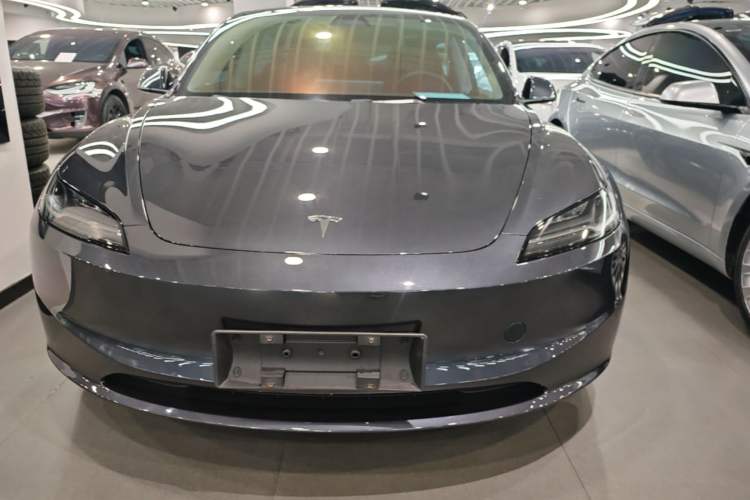 Used Tesla Model 3 2025 Rear-Wheel-Drive Version Front