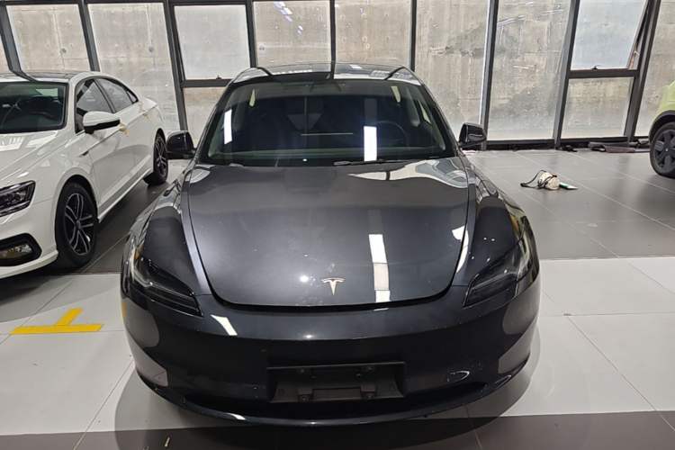 Used Tesla Model 3 2025 Rear-Wheel-Drive Version Front