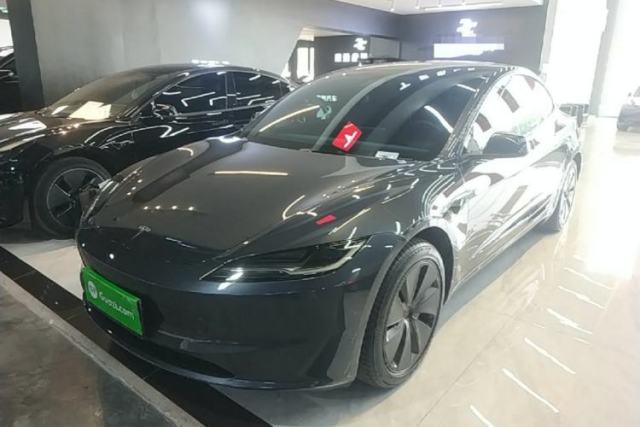 Used Tesla Model 3 2025 Rear-Wheel-Drive Version