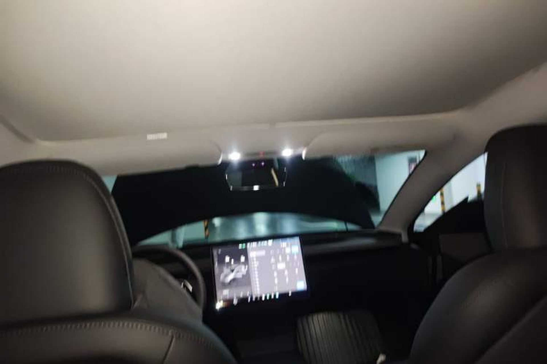 Used Tesla Model 3 2025 Rear-Wheel-Drive Version Headliner