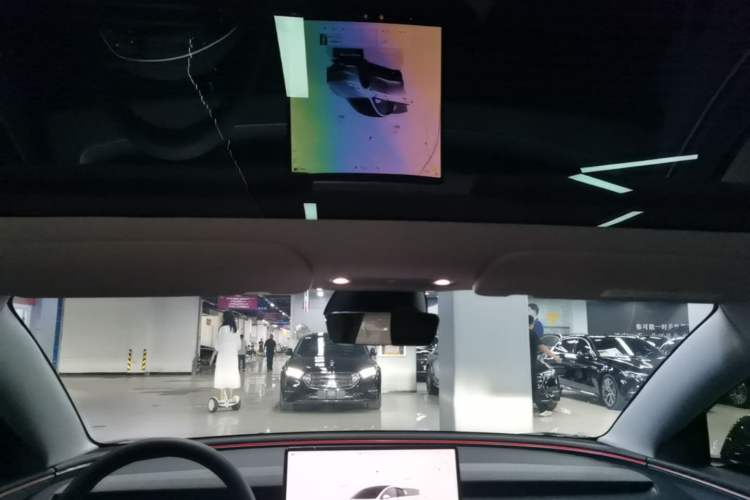 Used Tesla Model 3 2025 Rear-Wheel-Drive Version Headliner