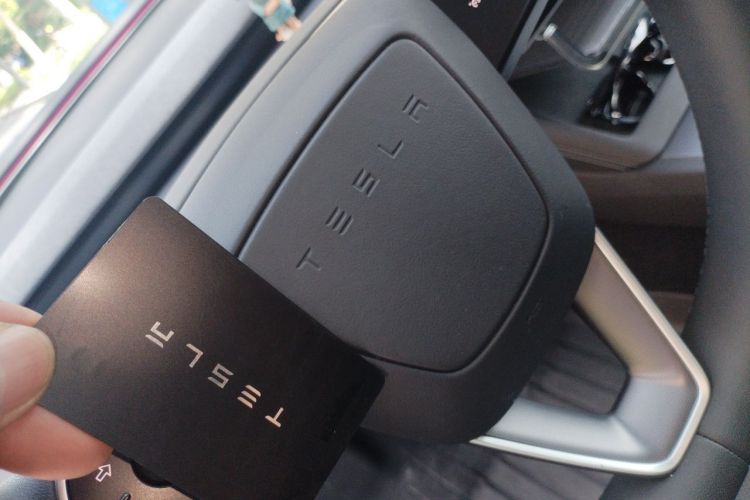 Used Tesla Model 3 2025 Rear-Wheel-Drive Version Interior 1