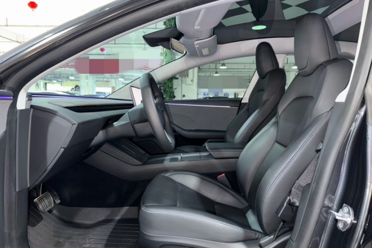 Used Tesla Model 3 2025 Rear-Wheel-Drive Version Interior 2
