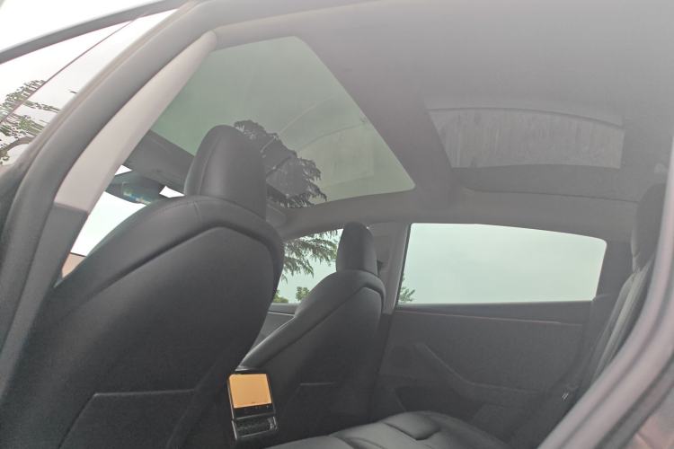 Used Tesla Model 3 2025 Rear-Wheel-Drive Version Interior 3