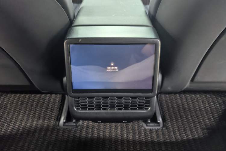 Used Tesla Model 3 2025 Rear-Wheel-Drive Version Interior 3