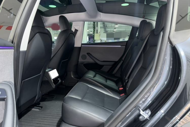 Used Tesla Model 3 2025 Rear-Wheel-Drive Version Interior 3