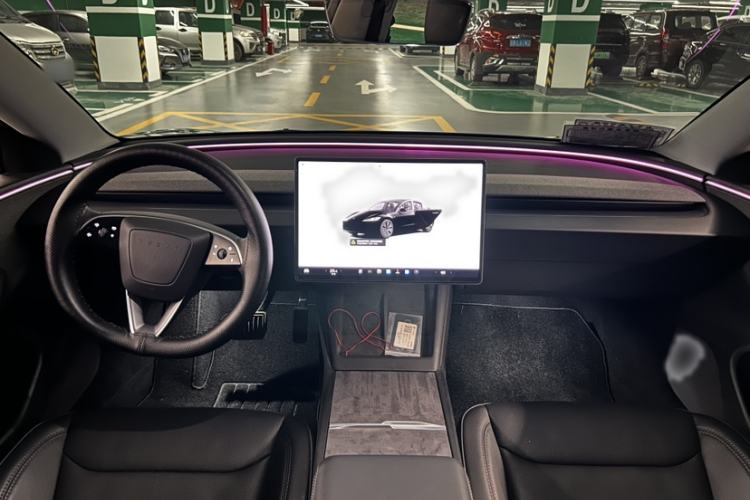 Used Tesla Model 3 2025 Rear-Wheel-Drive Version Interior 5