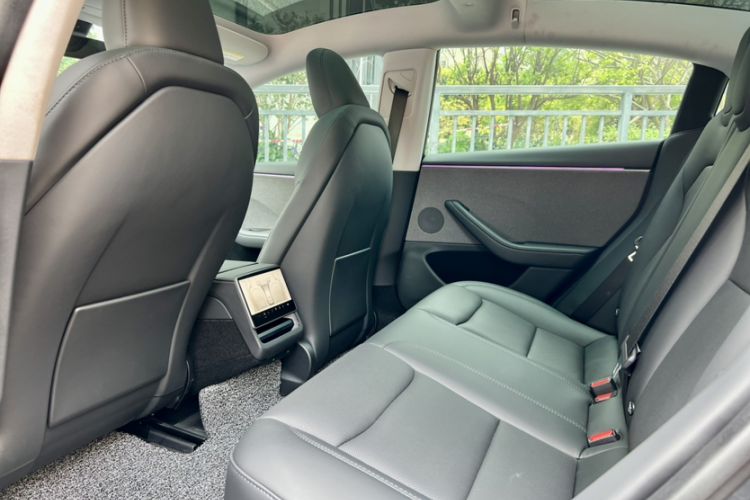 Used Tesla Model 3 2025 Rear-Wheel-Drive Version Interior 6