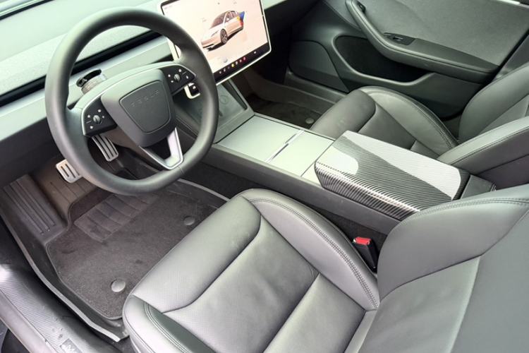 Used Tesla Model 3 2025 Rear-Wheel-Drive Version Interior 9
