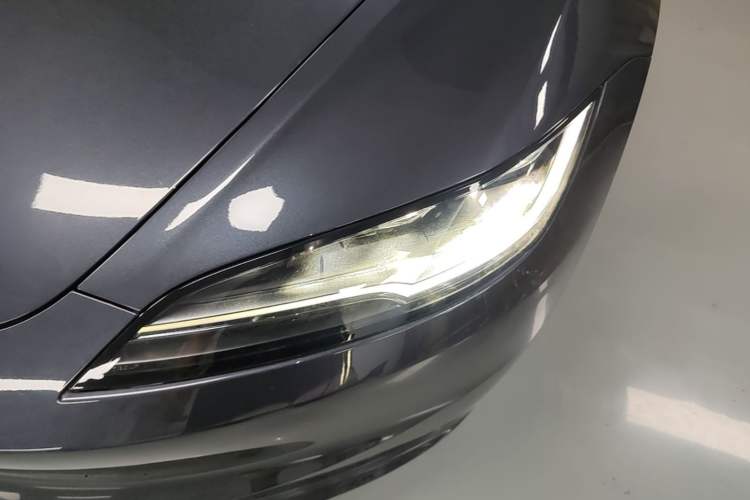 Used Tesla Model 3 2025 Rear-Wheel-Drive Version Left Front Headlight