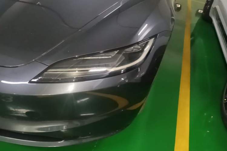 Used Tesla Model 3 2025 Rear-Wheel-Drive Version Left Front Headlight
