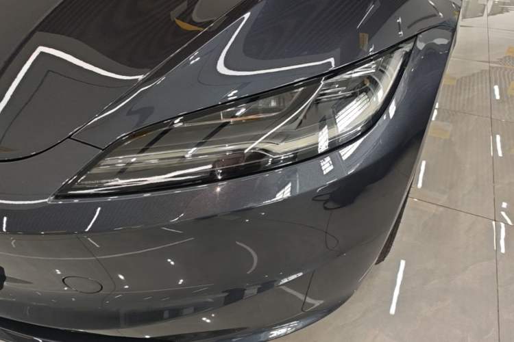Used Tesla Model 3 2025 Model Revised Rear-Wheel-Drive Version Left Front Headlight