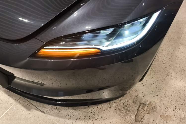 Used Tesla Model 3 2025 Rear-Wheel-Drive Version Left Front Headlight