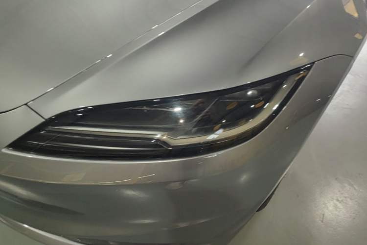 Used Tesla Model 3 2025 Rear-Wheel-Drive Version Left Front Headlight