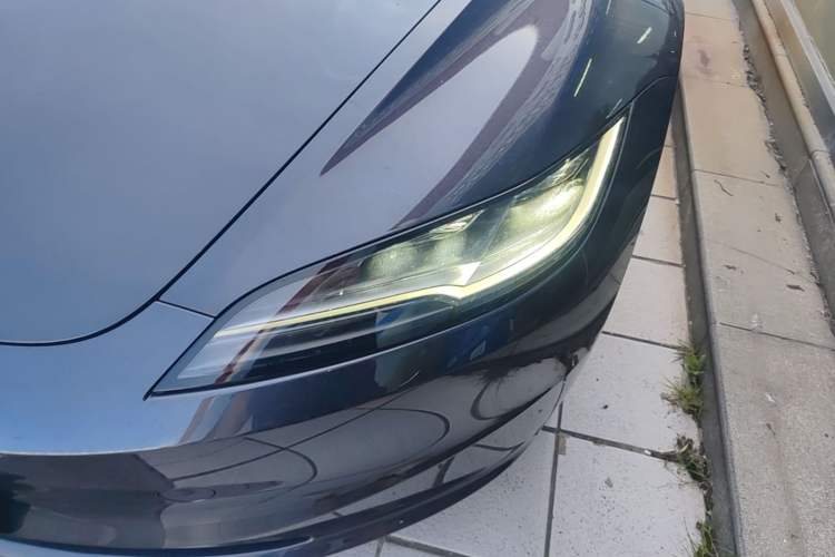 Used Tesla Model 3 2025 Rear-Wheel-Drive Version Left Front Headlight