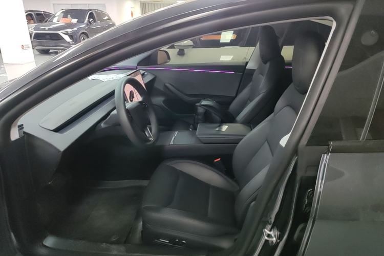 Used Tesla Model 3 2025 Rear-Wheel-Drive Version Left Front Seat