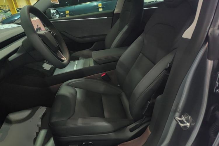 Used Tesla Model 3 2025 Rear-Wheel-Drive Version Left Front Seat