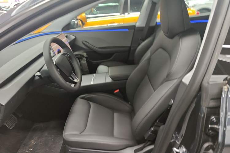 Used Tesla Model 3 2025 Model Revised Rear-Wheel-Drive Version Left Front Seat