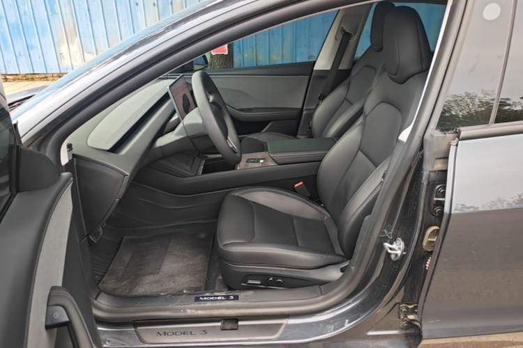 Used Tesla Model 3 2025 Rear-Wheel-Drive Version Left Front Seat