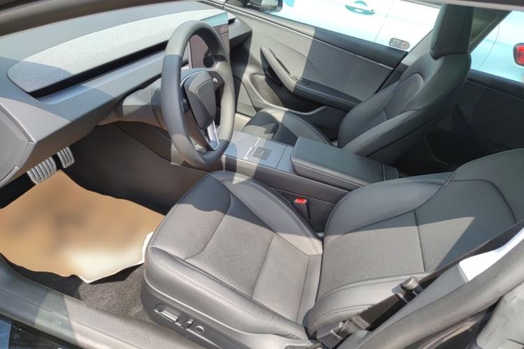 Used Tesla Model 3 2025 Rear-Wheel-Drive Version Left Front Seat