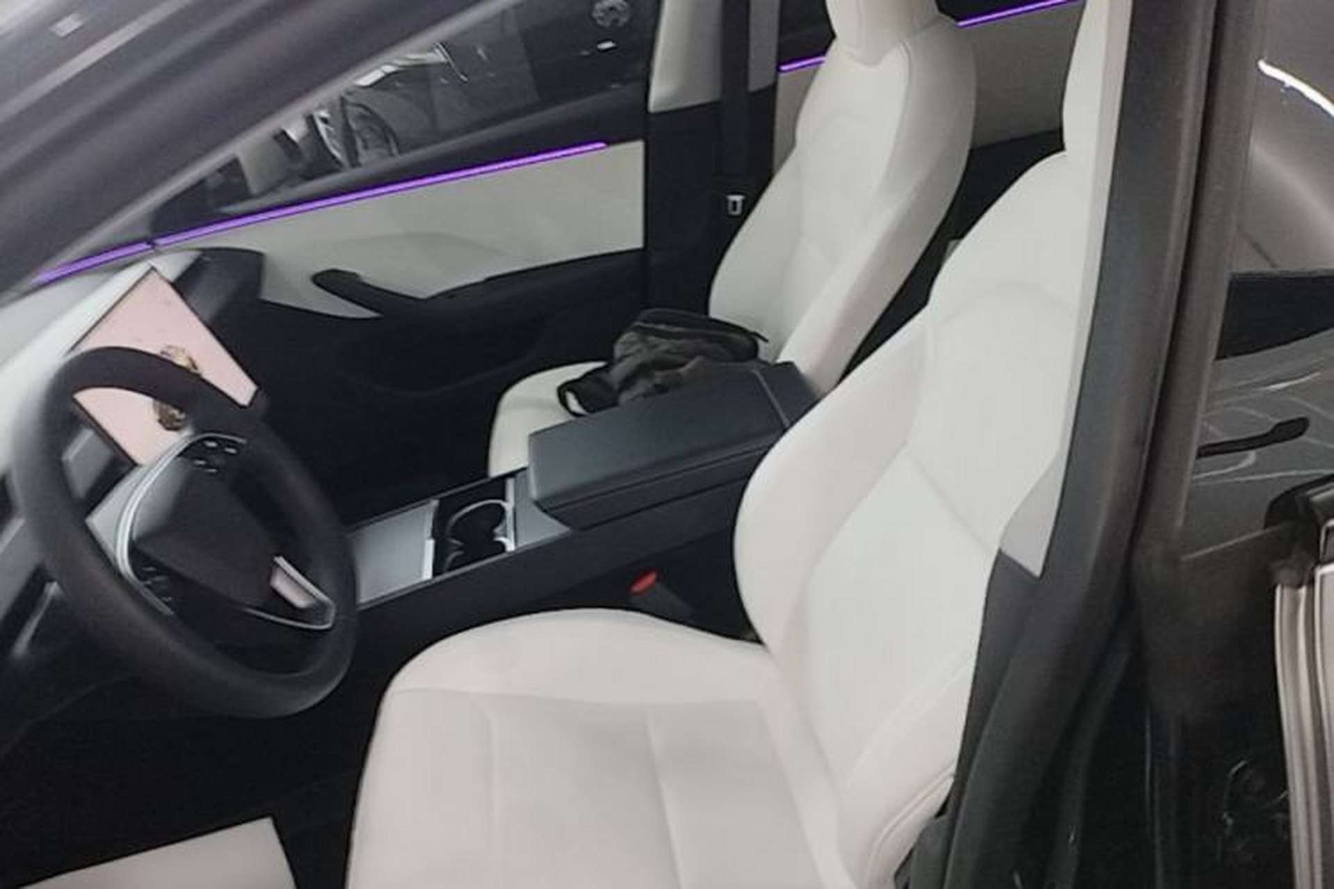 Used Tesla Model 3 2025 Rear-Wheel-Drive Version Left Front Seat