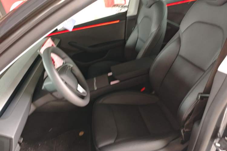 Used Tesla Model 3 2025 Rear-Wheel-Drive Version Left Front Seat