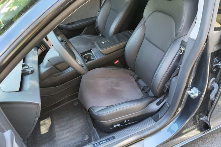 Used Tesla Model 3 2025 Rear-Wheel-Drive Version Left Front Seat