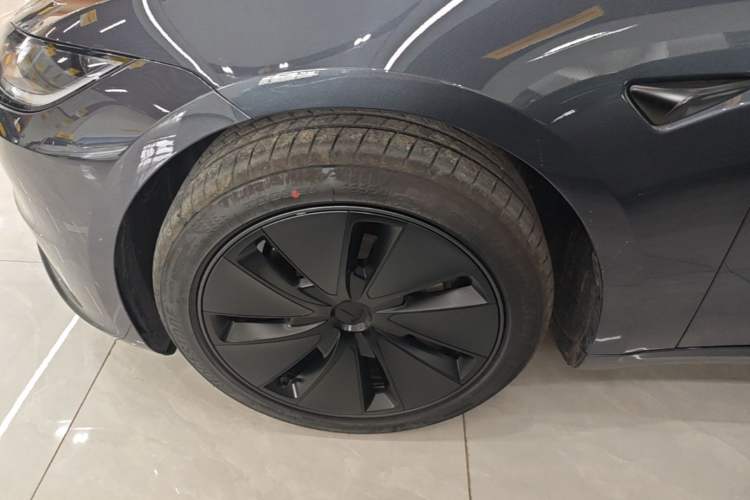Used Tesla Model 3 2025 Model Revised Rear-Wheel-Drive Version Left Front Wheel Hub