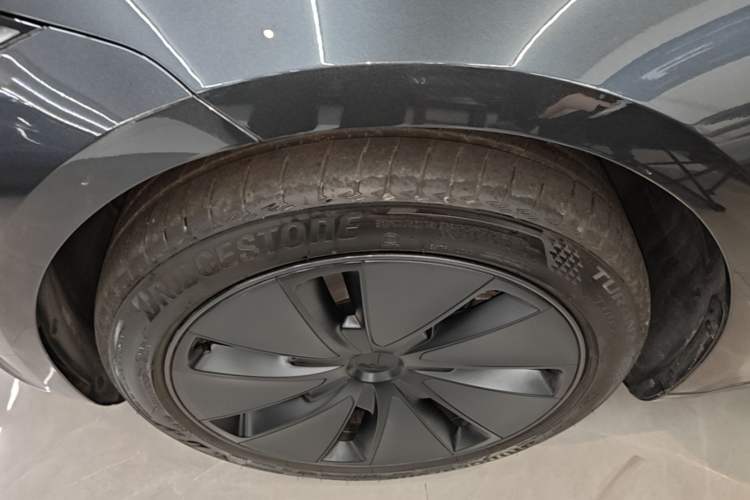 Used Tesla Model 3 2025 Rear-Wheel-Drive Version Left Front Wheel Hub