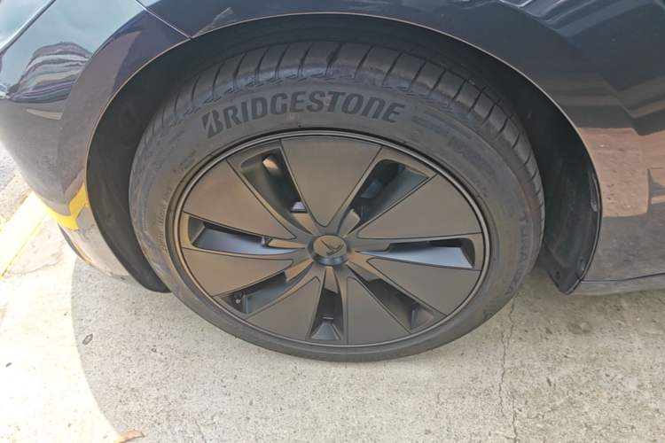 Used Tesla Model 3 2025 Rear-Wheel-Drive Version Left Front Wheel Hub