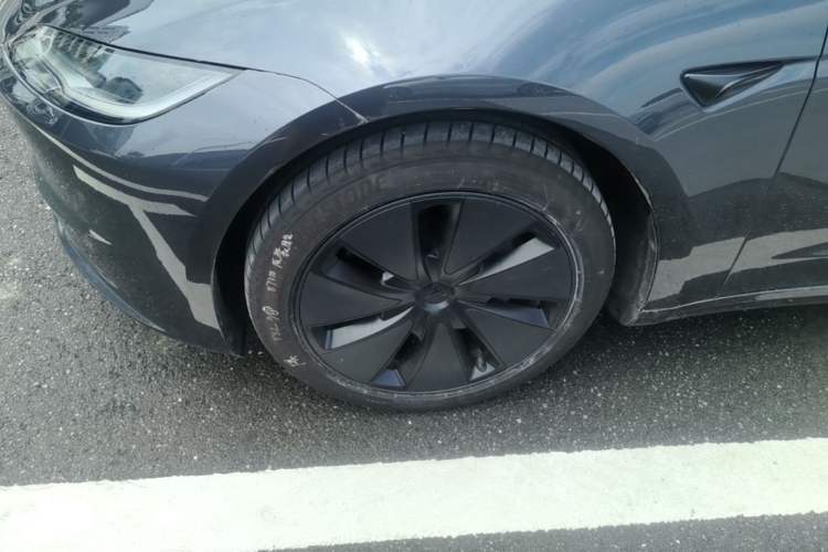 Used Tesla Model 3 2025 Rear-Wheel-Drive Version Left Front Wheel Hub