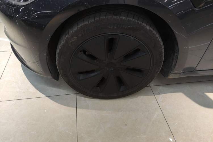 Used Tesla Model 3 2025 Rear-Wheel-Drive Version Left Front Wheel Hub