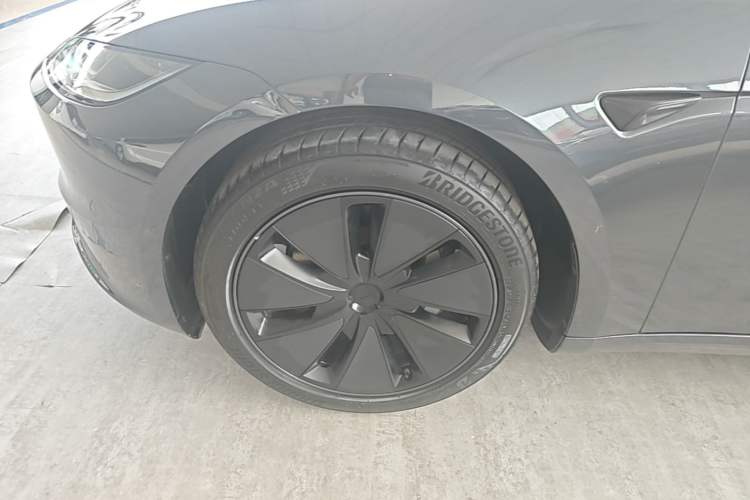 Used Tesla Model 3 2025 Rear-Wheel-Drive Version Left Front Wheel Hub